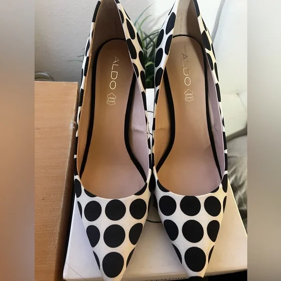 Aldo Black and White Polka Dot Heels - Picture 3 of 4